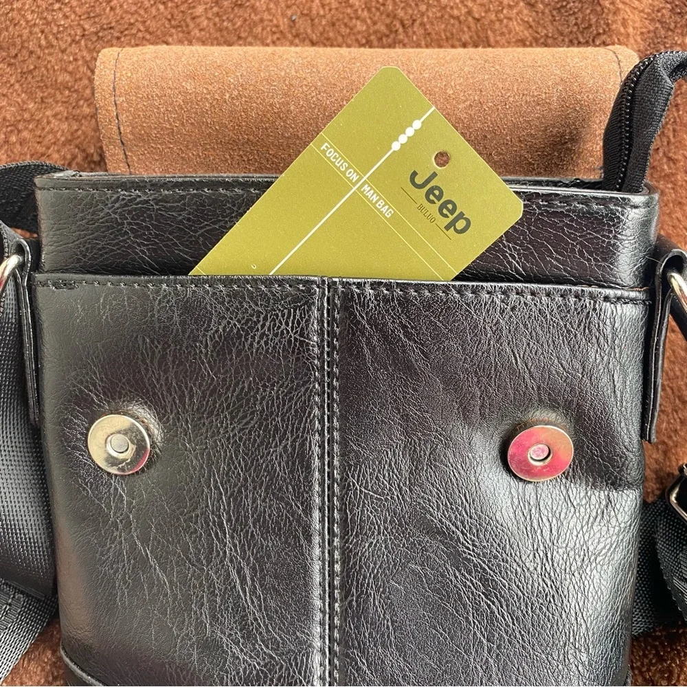 Sling bag for Men - Picture 13 of 17